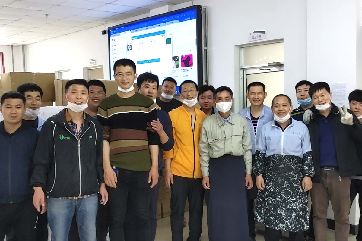 樂(yuè)于助人(rén)